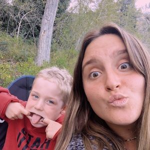 Meet your Posher, Amelia